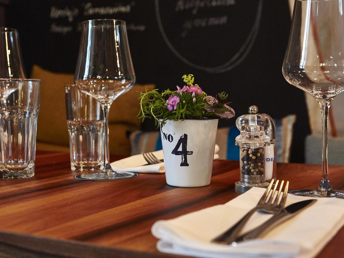 August Restaurant Hotel Wolhusen Екстер'єр фото